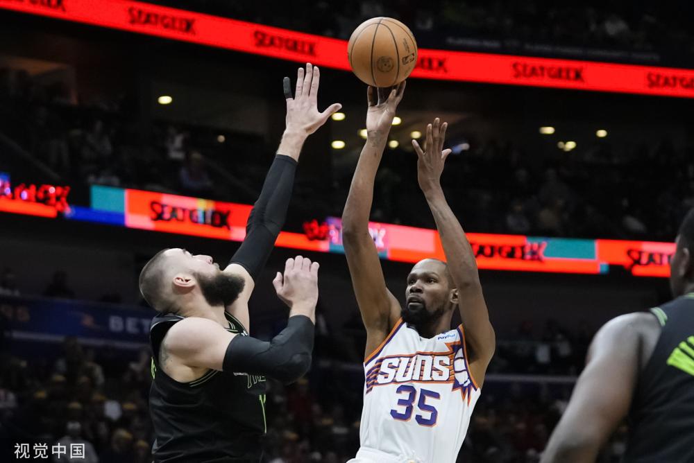 球员在场上 球员在场上